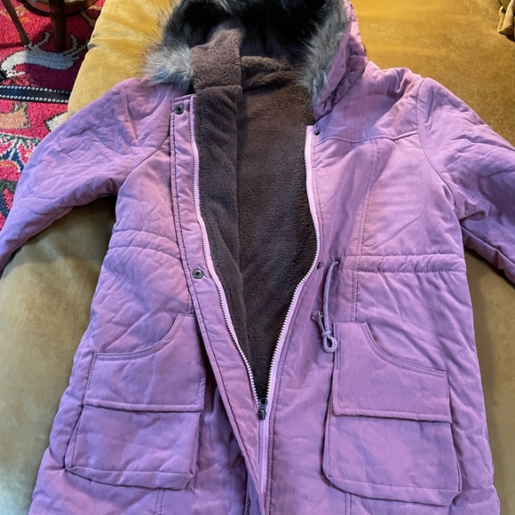 Brand new dusty rose, fleece parka with hood, L - Picture 2 of 8